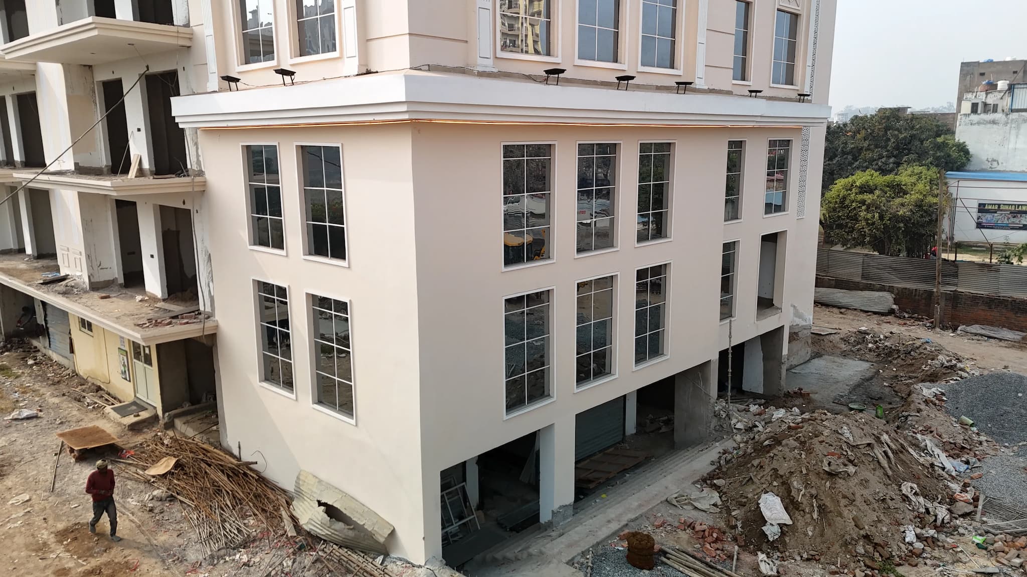 Gallery img